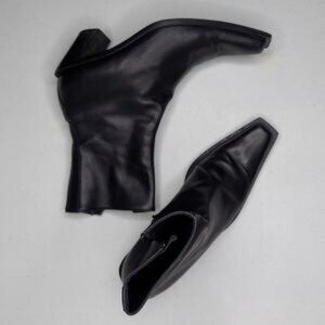 ANN DEMEULEMEESTER • Black Leather Slant / Slanted Heel Ankle Boots EU 38 US 7.5